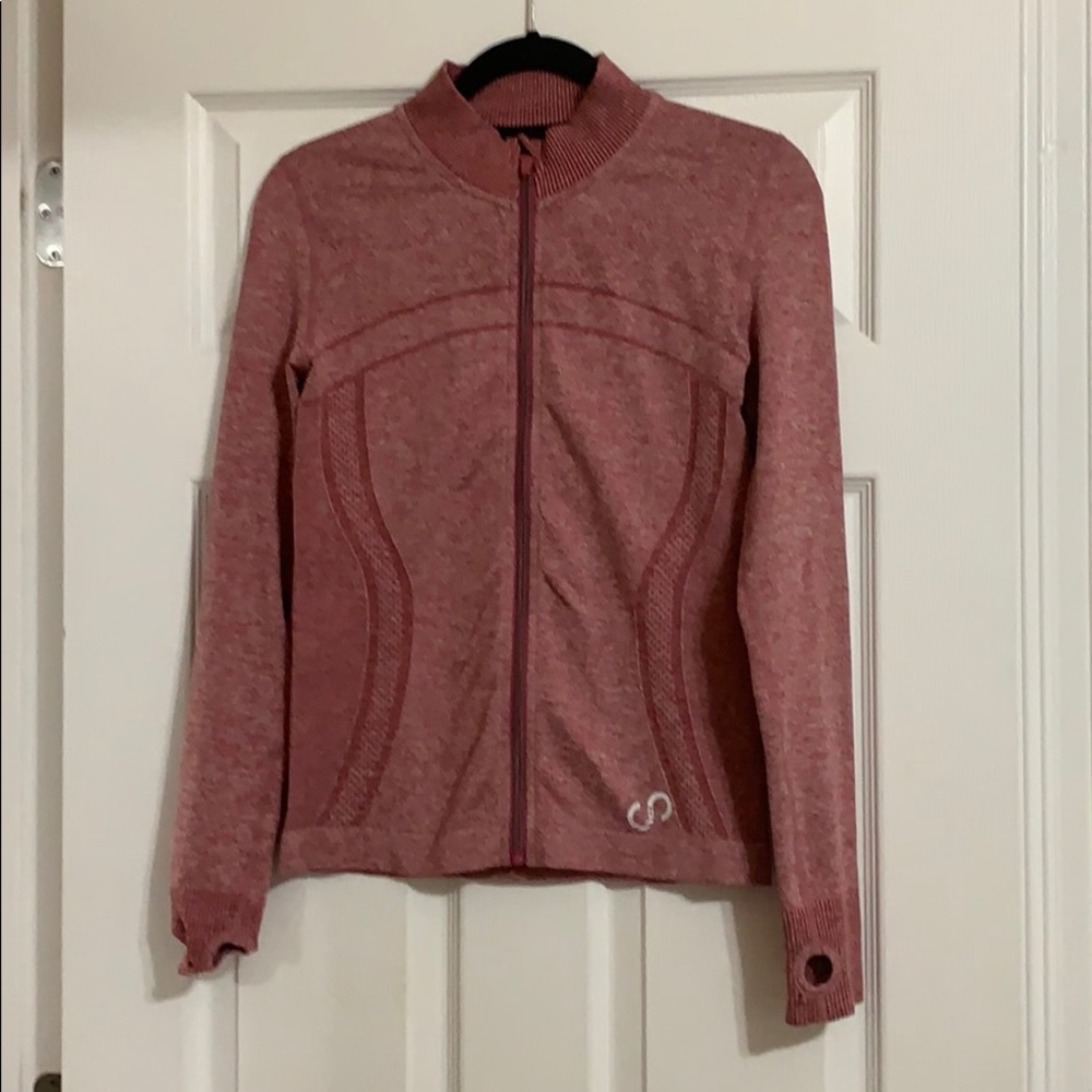 Fitted workout Jacket